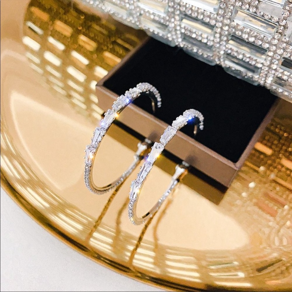 NEW STERLING SILVER DIAMOND HOOP EARRINGS - Picture 5 of 6